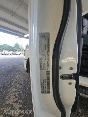 2025 Ram 2500 Laramie Crew Cab Medium Bed – miniatura 14