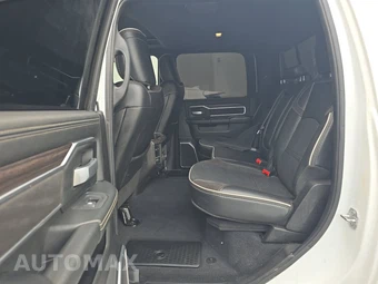 2025 Ram 2500 Laramie Crew Cab Medium Bed – miniatura 13