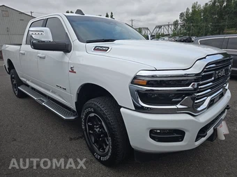 2025 Ram 2500 Laramie Crew Cab Medium Bed – miniatura 3