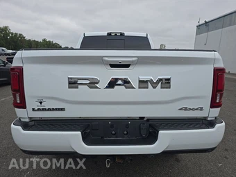 2025 Ram 2500 Laramie Crew Cab Medium Bed – miniatura 5
