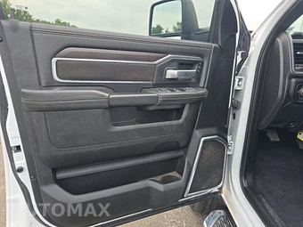 2025 Ram 2500 Laramie Crew Cab Medium Bed – miniatura 9