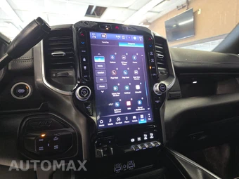 2025 Ram 2500 Laramie Crew Cab Medium Bed - miniatura 11