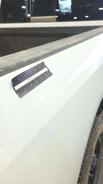 2025 Ram 2500 Laramie Crew Cab Medium Bed - miniatura 20