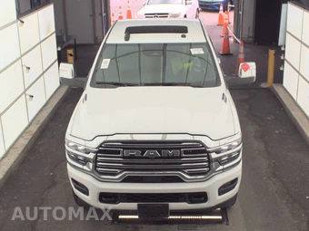 2025 Ram 2500 Laramie Crew Cab Medium Bed – miniatura 2