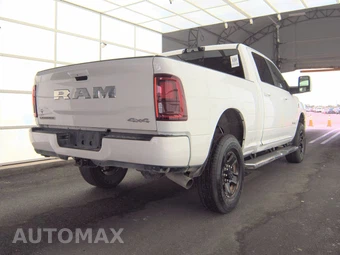 2025 Ram 2500 Laramie Crew Cab Medium Bed – miniatura 4