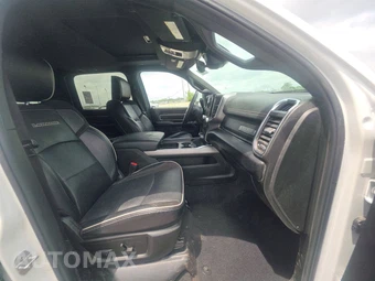 2025 Ram 2500 Laramie Crew Cab Medium Bed – miniatura 8
