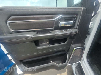 2025 Ram 2500 Laramie Crew Cab Medium Bed – miniatura 9