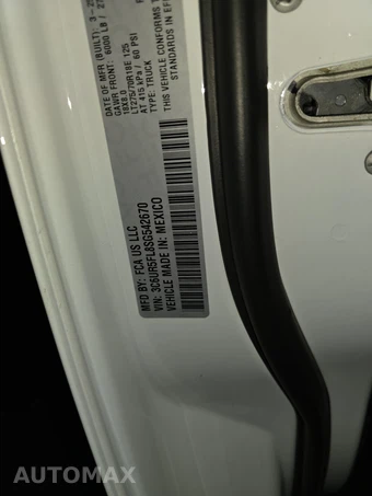 2025 Ram 2500 Laramie Crew Cab Medium Bed – miniatura 14