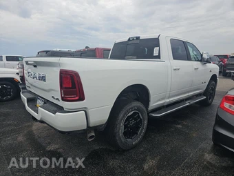 2025 Ram 2500 Laramie Crew Cab Medium Bed – miniatura 4