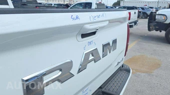 2025 Ram 2500 Laramie Crew Cab Medium Bed – miniatura 24