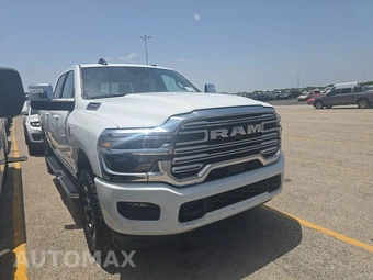 2025 Ram 2500 Laramie Crew Cab Medium Bed – miniatura 3