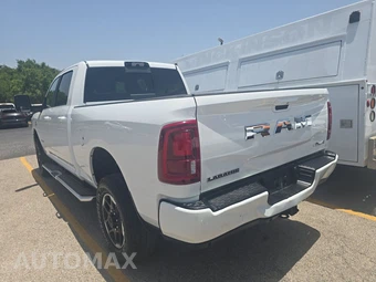 2025 Ram 2500 Laramie Crew Cab Medium Bed – miniatura 6