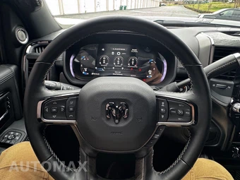 2025 Ram 2500 Limited Crew Cab Medium Bed - miniatura 17