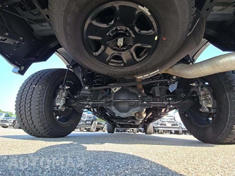 2025 Ram 2500 Limited Crew Cab Medium Bed – miniatura 12
