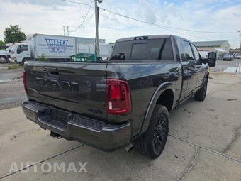 2025 Ram 2500 Limited Extended Crew Cab Medium Bed - miniatura 3