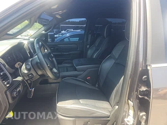 2025 Ram 2500 Limited Extended Crew Cab Medium Bed – miniatura 7