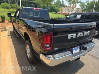 2025 Ram 2500 Tradesman Crew Cab Long Bed - miniatura 2