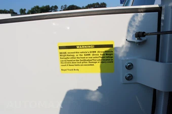 2025 Ram 2500 Tradesman Crew Cab Long Bed - miniatura 10