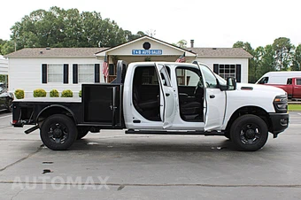 2025 Ram 2500 Tradesman Crew Cab Long Bed - miniatura 10