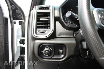 2025 Ram 2500 Tradesman Crew Cab Long Bed - miniatura 35