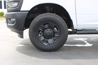 2025 Ram 2500 Tradesman Crew Cab Long Bed - miniatura 44