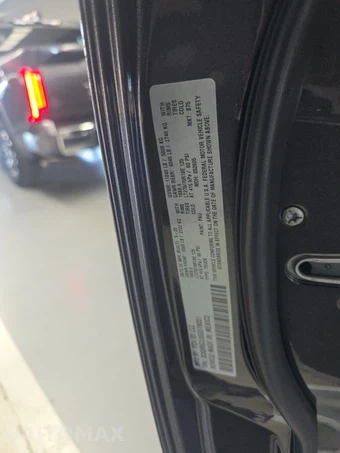 2025 Ram 2500 Tradesman Crew Cab Medium Bed – miniatura 14