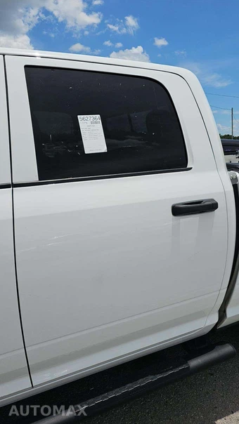 2025 Ram 2500 Tradesman Crew Cab Medium Bed - miniatura 19