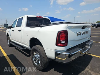 2025 Ram 2500 Tradesman Crew Cab Medium Bed - miniatura 6