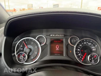 2025 Ram 2500 Tradesman Crew Cab Medium Bed - miniatura 24