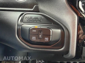 2025 Ram 2500 Tradesman Crew Cab Medium Bed - miniatura 29