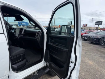 2025 Ram 2500 Tradesman Crew Cab Medium Bed - miniatura 58