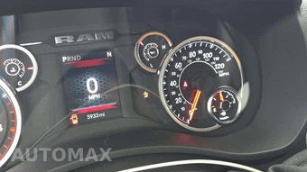 2025 Ram 2500 Tradesman Crew Cab Medium Bed - miniatura 22