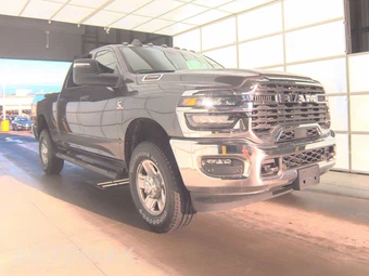 2025 Ram 2500 Tradesman Crew Cab Medium Bed - miniatura 3