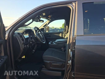2025 Ram 2500 Tradesman Crew Cab Medium Bed - miniatura 7
