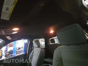 2025 Ram 3500 Big Horn Crew Cab Long Bed – miniatura 11