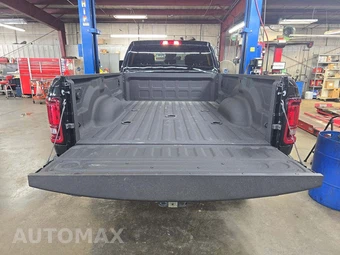 2025 Ram 3500 Big Horn Crew Cab Long Bed – miniatura 14