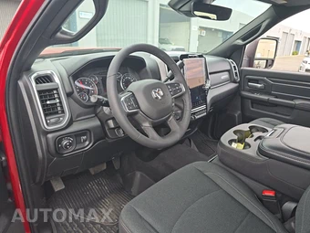 2025 Ram 3500 Big Horn Crew Cab Long Bed – miniatura 11