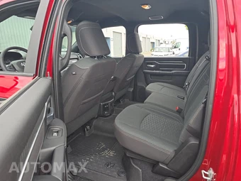 2025 Ram 3500 Big Horn Crew Cab Long Bed – miniatura 13