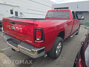 2025 Ram 3500 Big Horn Crew Cab Long Bed – miniatura 4