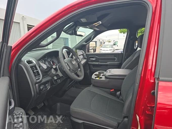 2025 Ram 3500 Big Horn Crew Cab Long Bed – miniatura 7