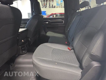 2025 Ram 3500 Big Horn Crew Cab Long Bed – miniatura 13