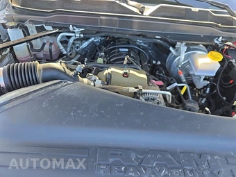 2025 Ram 3500 Cab Chassis Tradesman Crew Cab - miniatura 15