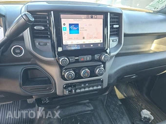 2025 Ram 3500 Cab Chassis Tradesman Crew Cab DRW - miniatura 11