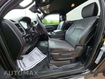 2025 Ram 3500 Cab Chassis Tradesman Regular Cab DRW – miniatura 7