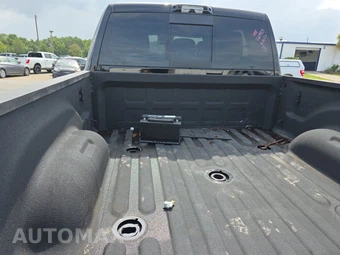 2025 Ram 3500 Laramie Extended Crew Cab Medium Bed – miniatura 16