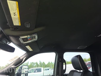 2025 Ram 3500 Laramie Extended Crew Cab Medium Bed – miniatura 17