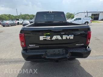 2025 Ram 3500 Laramie Extended Crew Cab Medium Bed – miniatura 5