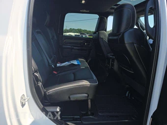 2025 Ram 3500 Limited Extended Crew Cab Medium Bed - miniatura 13