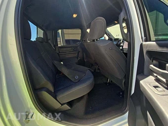 2025 Ram 3500 Tradesman Crew Cab Long Bed - miniatura 13