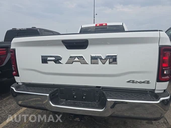 2025 Ram 3500 Tradesman Crew Cab Long Bed – miniatura 18